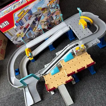 토미카 2 스피드로 컨트롤! 토미카 액션 고속도로