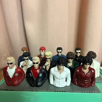 크로우즈 워스트 피규어 12개