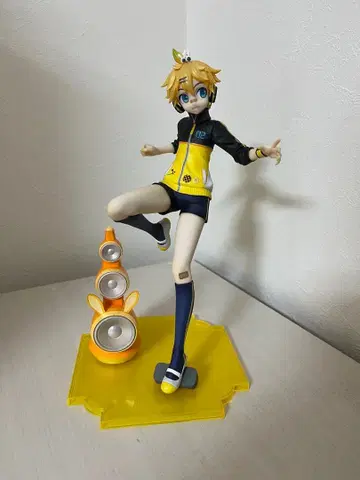 [ 박스 포함 ] 카가미네 렌 스케일 피규어