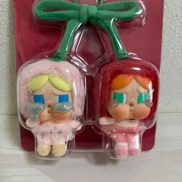 크라이 베이비 체리 데코