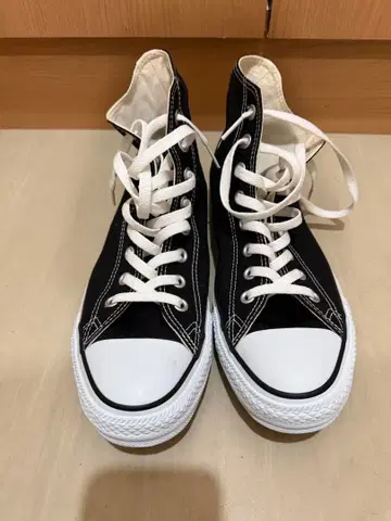 CONVERSE black 28cm