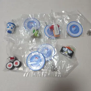 산리오 캐릭터즈 초밥 키체인 5종 폼폼푸딩 제외