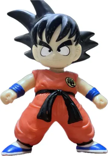 드래곤볼 손오공 피규어