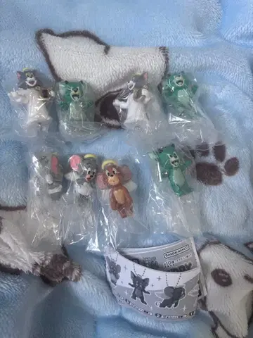 톰과 제리 집게로 연결