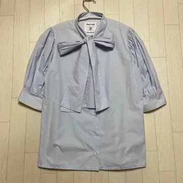 Treat Urself 리본 타이 블라우스