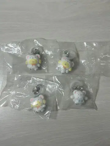 산리오 복슬복슬 스노우 표시 액세서리 가챠 폼폼푸딩 시나몬