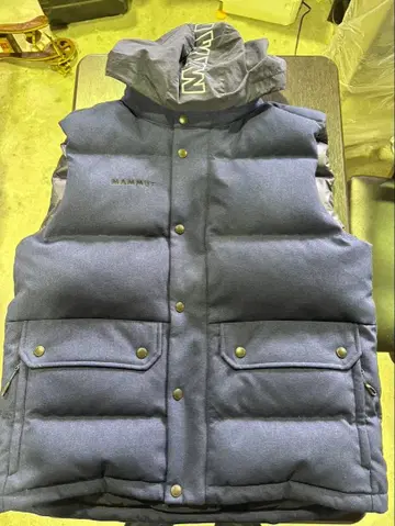 ka44 MAMMUT 남성용 네이비 다운 베스트 아시아 표기 L 사이즈