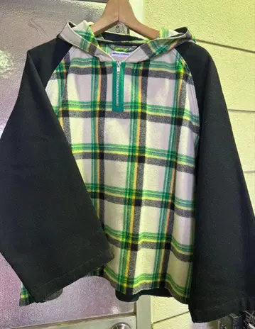 ka46 WATARU TOMINAGA 그린 체크 후드 부착 풀오버