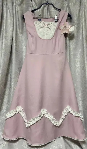 호시나 사쿠라코 시마무라 점프 스커트 핑크