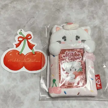 mikko illustrations 무스 트레이딩 카드 케이스