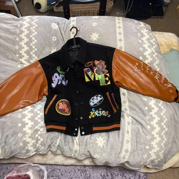 메종 에메랄드 바시티 자켓 K-스타일 y2k