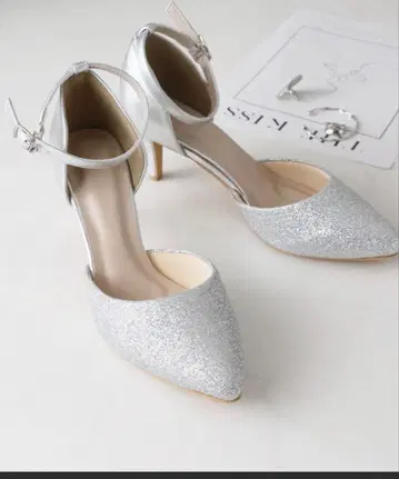 마시멜로 쿠션 스틸레토 세퍼레이트 펌프스