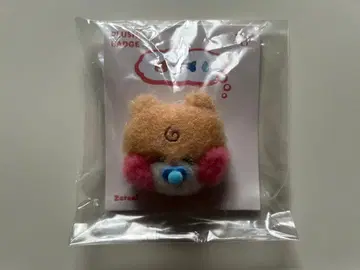 zerobaseone 비니니 인형 배지