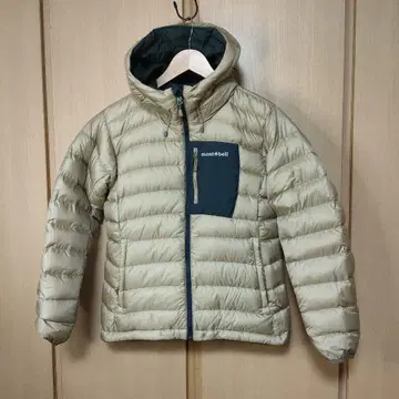 새상품급 몽벨 콜로라도 후드티 리버서블 다운 베이지 x 그린