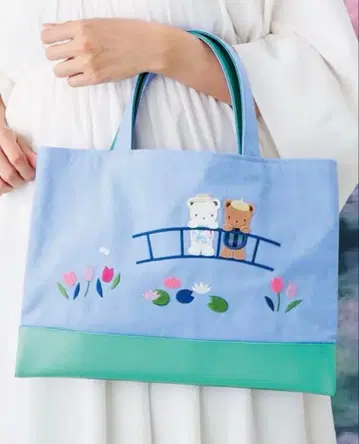 봄의 파밀리아 쇼 북 케이스