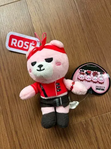 BLACKPINK 로제 봉제 인형 키링 공식 굿즈