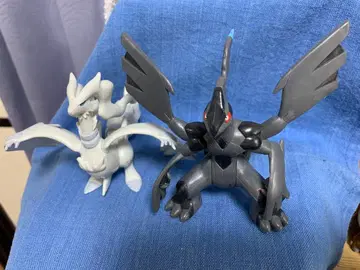 포켓몬 피규어 제크로무 레시라무 2체 세트