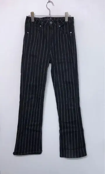 2010's VIBES 인디 스타일 스트라이프 부츠컷 팬츠