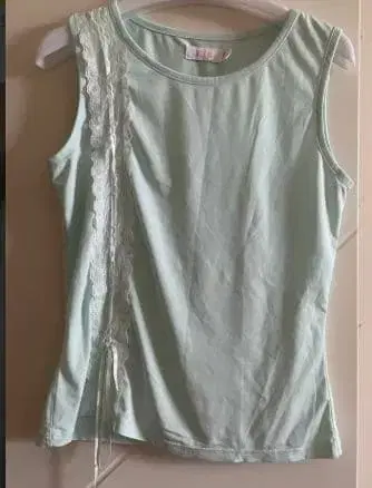 민트 그린 레이스 사이드 슬리브리스 상의