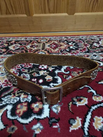 HTC 스터드 벨트 32인치 브라운