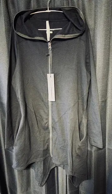 새상품급 please notice this 후드 부착 롱 후드티 블랙