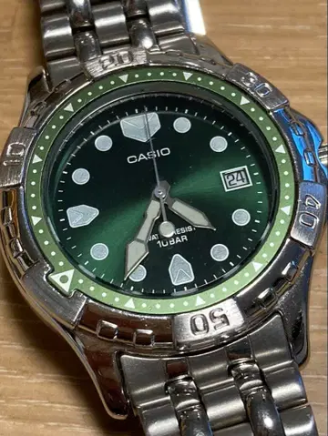 CASIO 쿼츠 손목시계 그린
