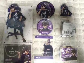 도즈루사 본쥬르 아크릴 스탠드 캔뱃지 코스터 키링