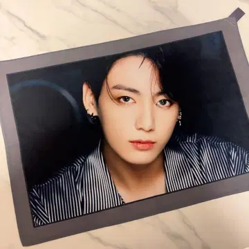 [ 공식 ] BTS 패브릭 소재 포스터 정국