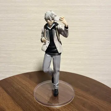 제일복권 블루 록 ~day off~ B상 나기 세이시로 피규어