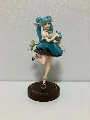하츠네 미쿠 드레스 스타일 피규어