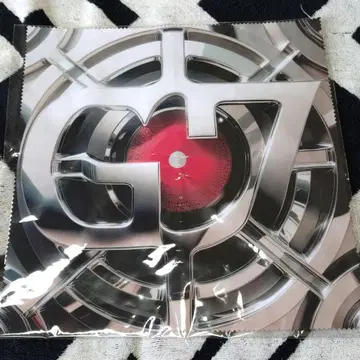 호테이 토모야스 굿즈 크로스 1