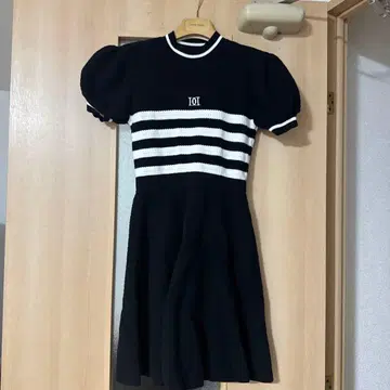 Darich 스트라이프 반팔 미니 원피스 Free-L