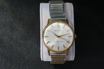 Seiko crown diashock 21 jewels