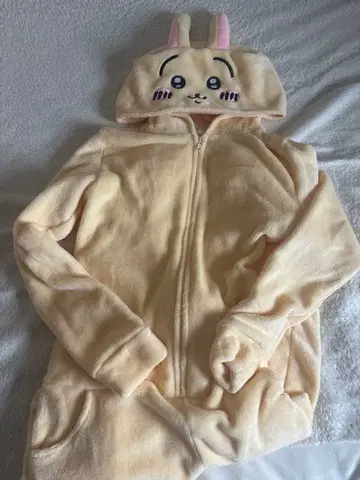 토끼 후드 부착 룸웨어 치이카와 (먼작귀)
