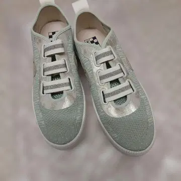 NO NAME 민트 그린 스니커즈 정가 26400엔 현행 모델 37