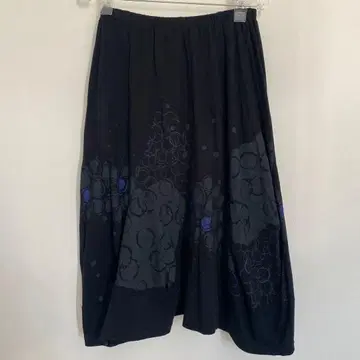 CRESCENT DUO 크레센트 듀오 변형 벌룬 스커트 절개 디자인