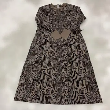 [ 미사용급 ] 프릭스스토어 x 사우전드마일 콜라보 원피스 제브라 패턴