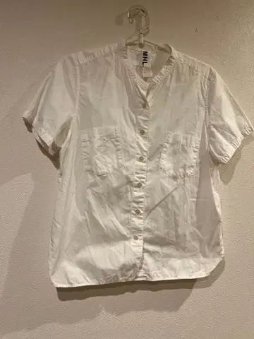 MHL. 화이트 반팔 셔츠