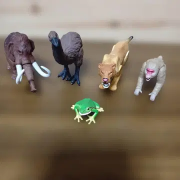 동물 피규어 가챠 묶음 판매 절멸 생물들의 수수께끼 위험 생물 대백과 등