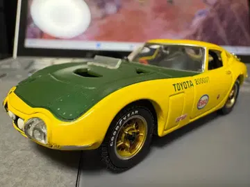 TOYOTA 2000GT 1/43 kyosho