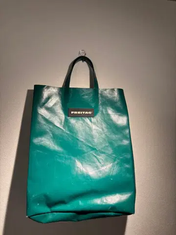 FREITAG 그린 토트백
