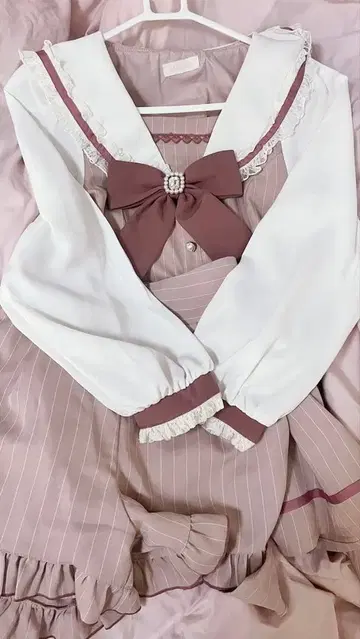 LIZLISA 리즈리사 세일러 카라 셋업 핑크 긴팔 양산형