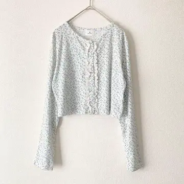 [새상품급] merry jenny 꽃무늬 가디건 숏 기장 화이트