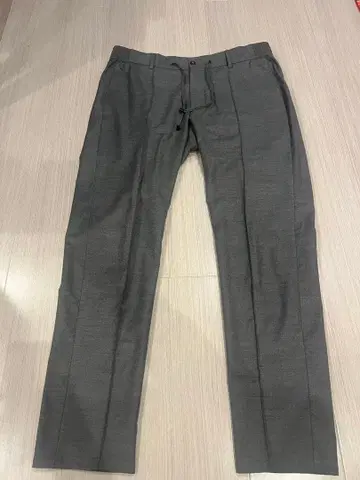 잽스 아르키비오 마사초 그레이