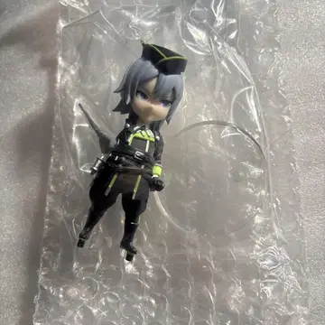 트위스테 SD 피규어 실버