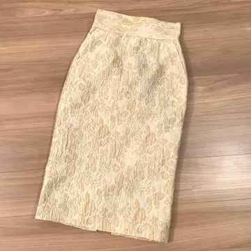 [새상품급] 도로시 DRWCYS 자카드 타이트 스커트