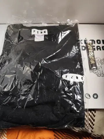 [ 익명 배송 ] 프레데릭 T셔츠 러버 밴드 NUMBER SHOT2025