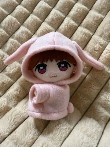 꼭 붙는 토끼 후드티 2