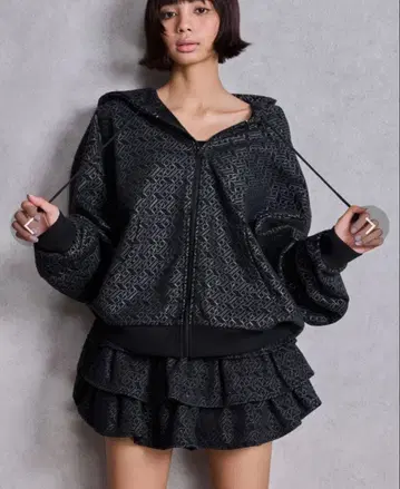 GYDA GG 체인 글리터 프린트 후드티 셋업