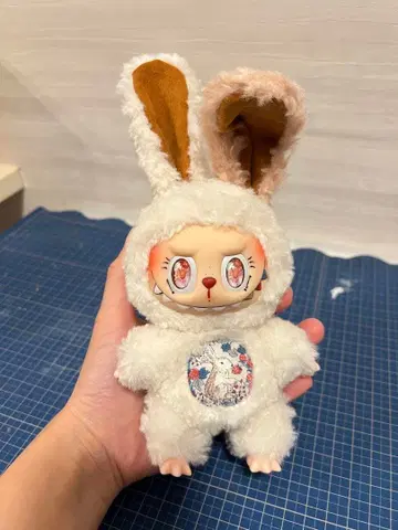 러브브 화이트 토끼